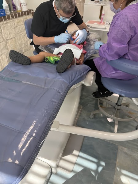 Deeb Alrihani, DDS — pediatric dentist in Deer Park