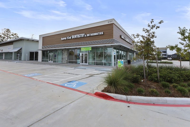 Karol Fernanda Bryant, DDS — pediatric dentist in Conroe