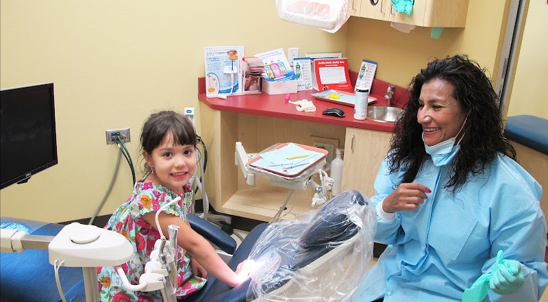 Leticia Gutierrez Jeffords, DDS — pediatric dentist in San Antonio