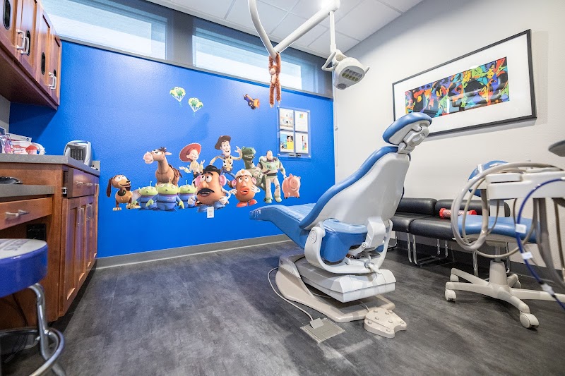 Lorra Cantu' Lindsey, DDS — pediatric dentist in Amarillo