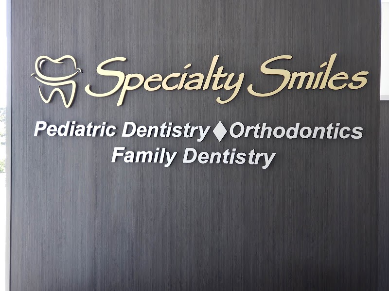 Sarah Talib Abdulqader AL Kukash, DDS — pediatric dentist in Manvel