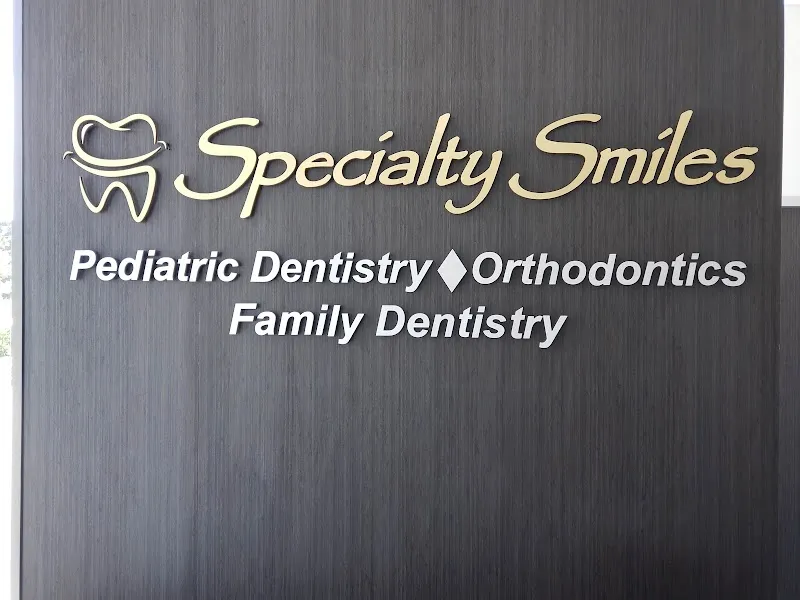 Sarah Talib Abdulqader AL Kukash, DDS — pediatric dentist in Manvel